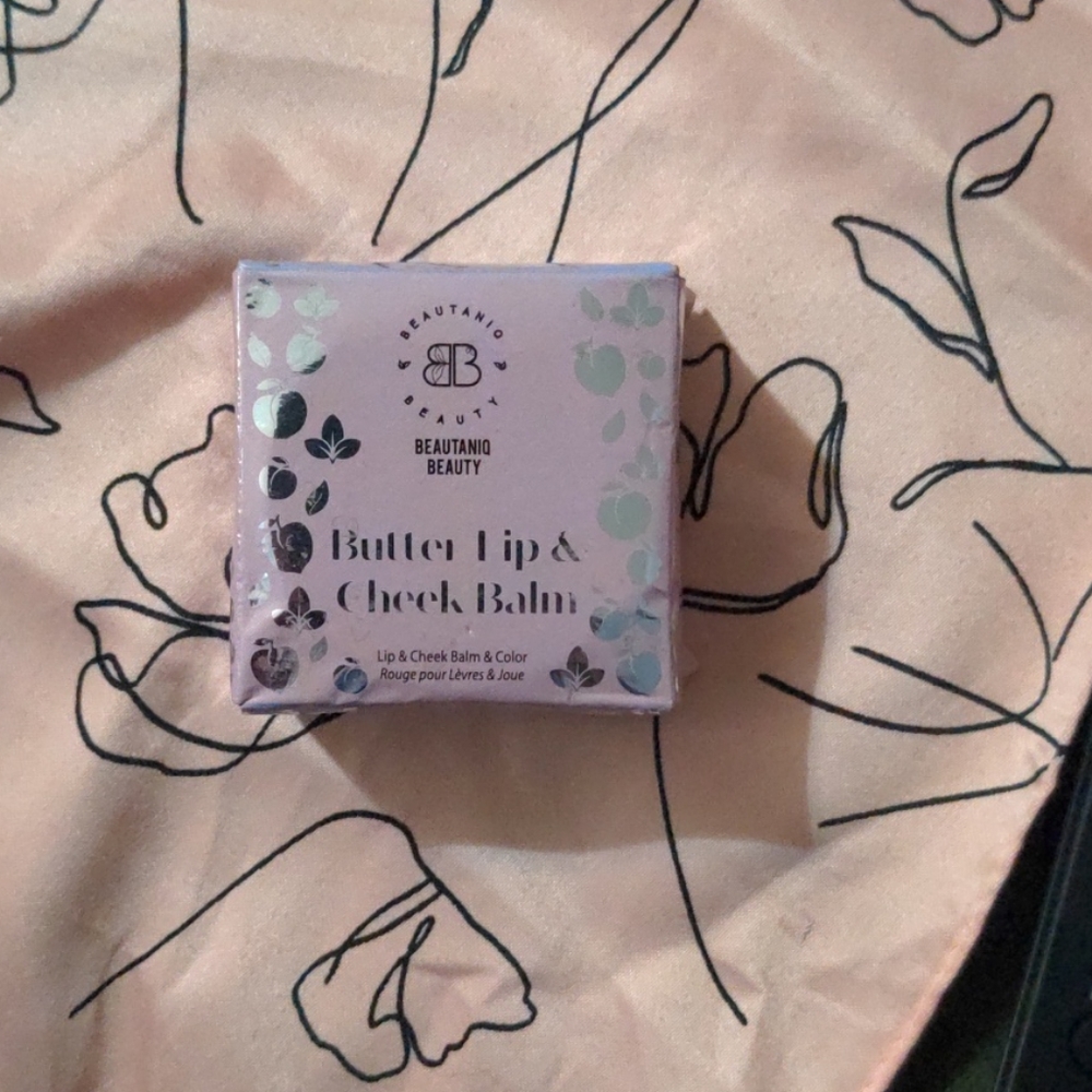 NIB Beautaniq Beauty Butter Lip & Cheek Balm